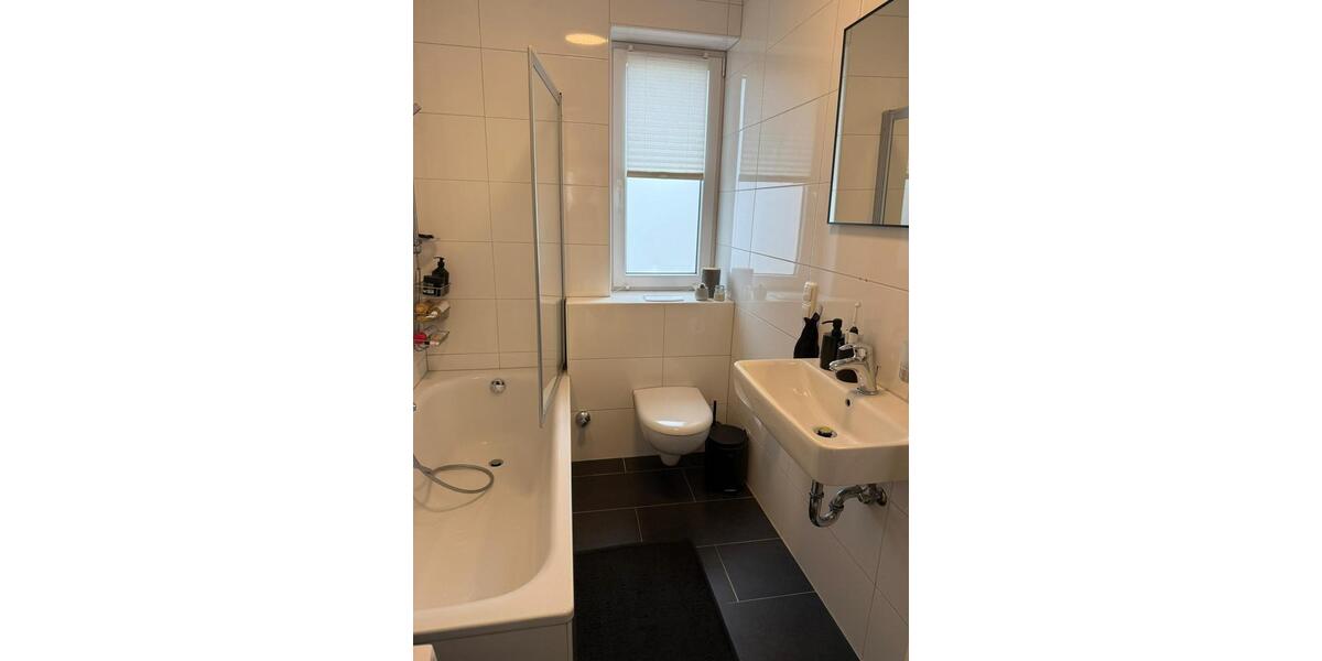 Etagenwohnung Essen Stadtbezirk II - 2 Zimmer, 64 m&sup2;, 718&euro; | Angebot:26407225