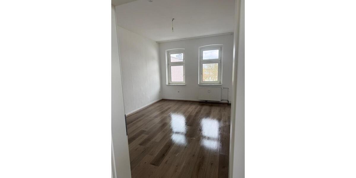 Etagenwohnung Castrop-Rauxel Bladenhorst - 3 Zimmer, 70 m&sup2;, 650&euro; | Angebot:25893519