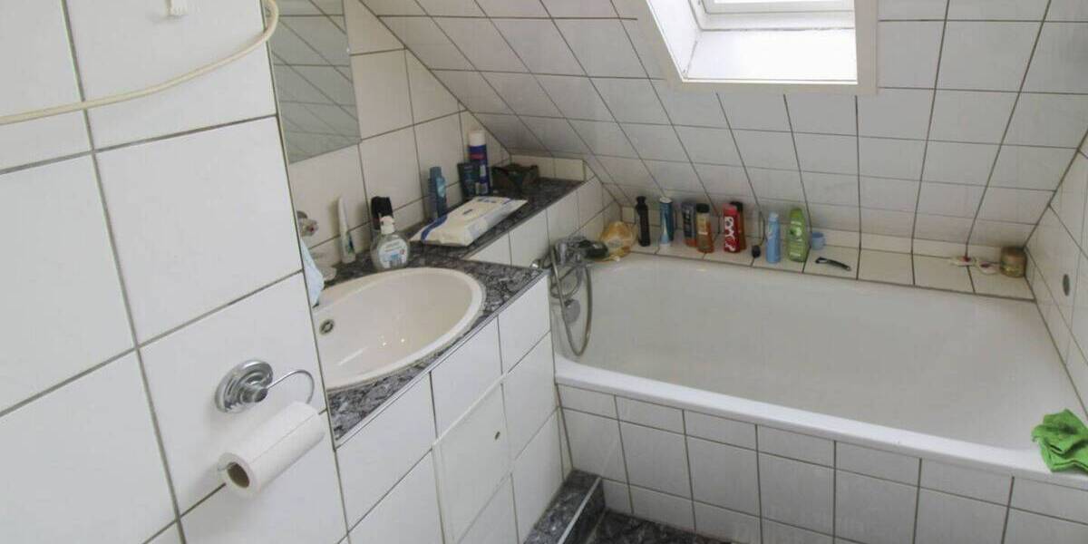 Etagenwohnung Essen Bergerhausen - 2 Zimmer, 55 m&sup2;, 120.000&euro; | Angebot:26543759