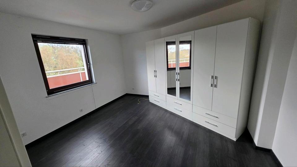 Dachgeschoßwohnung Bochum Günnigfeld - 2 Zimmer, 52 m&sup2;, 800&euro; | Angebot:25988604