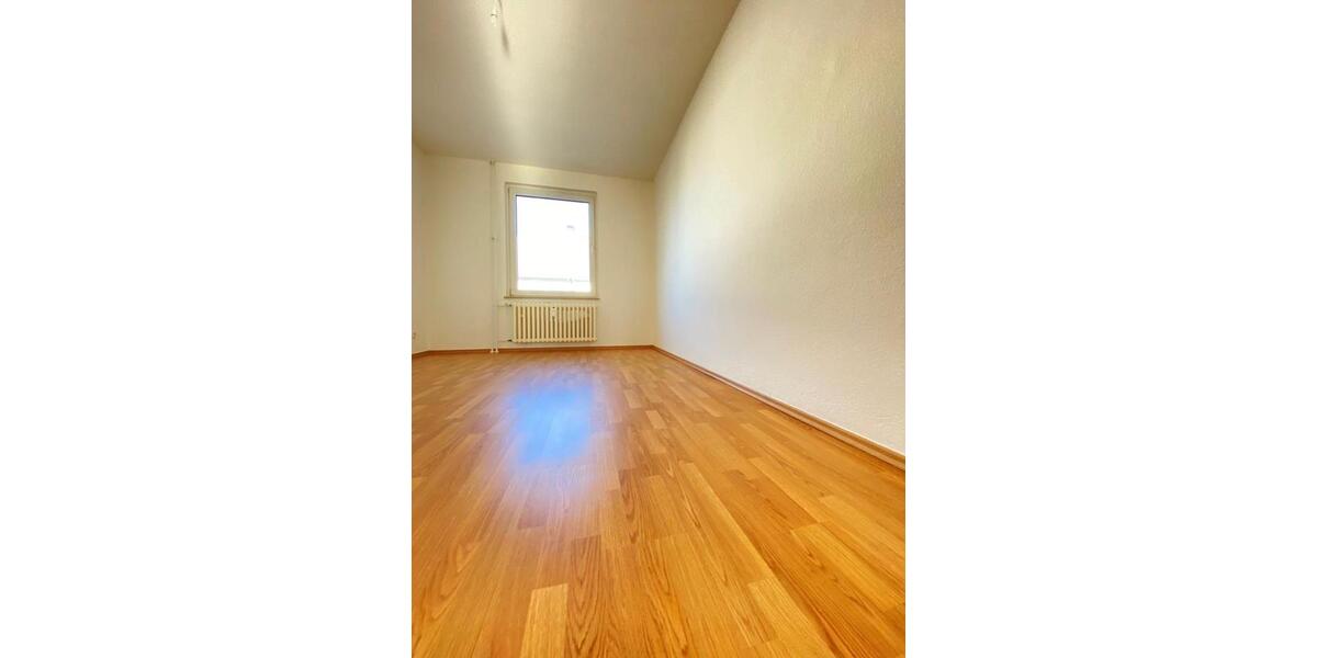 Etagenwohnung Gelsenkirchen Gelsenkirchen-Mitte - 2 Zimmer, 67 m&sup2;, 436&euro; | Angebot:25995648