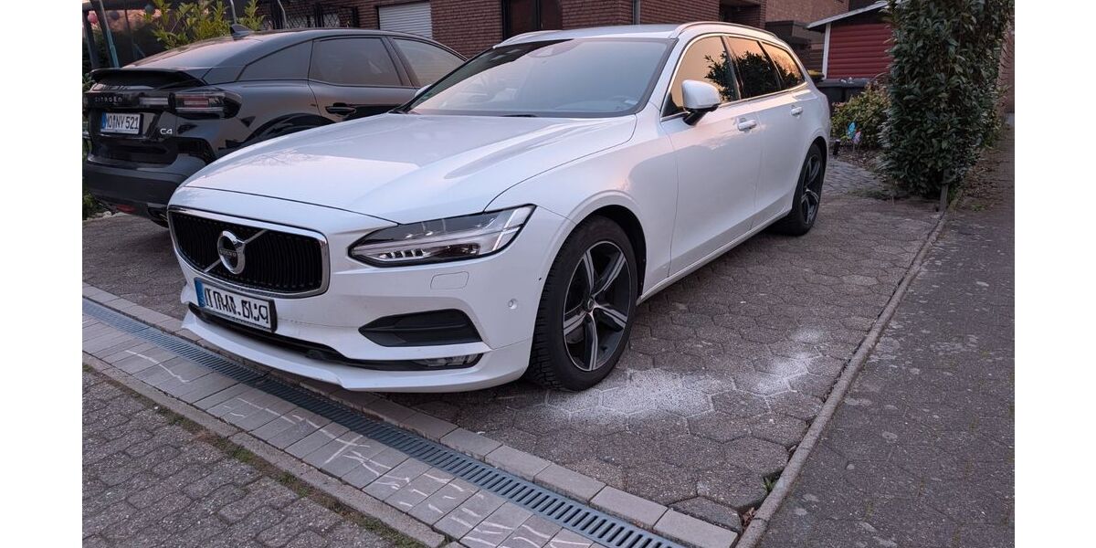 Volvo V90 200.000 km 16.000 &euro; Schermbeck 46514