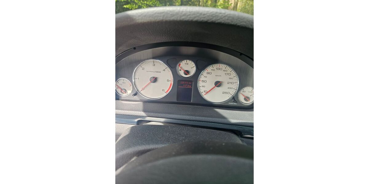 Peugeot 407 221.000 km 2.499 &euro; Gladbeck 45968