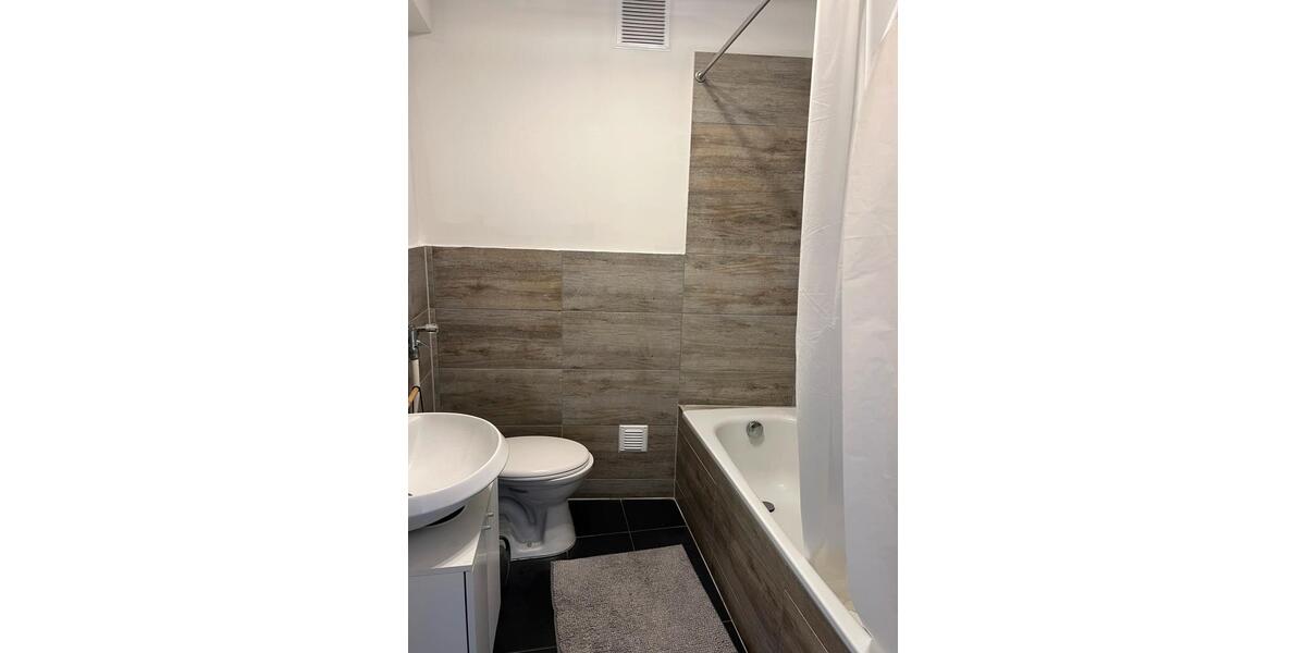 Etagenwohnung Bochum - 2 Zimmer, 61 m&sup2;, 780&euro; | Angebot:25840844