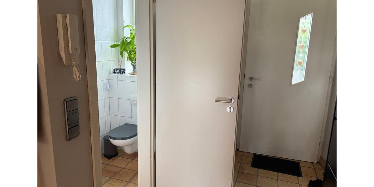 Reihenhaus Essen Huttrop - 3 Zimmer, 123 m&sup2;, 1.800&euro; | Angebot:27615081