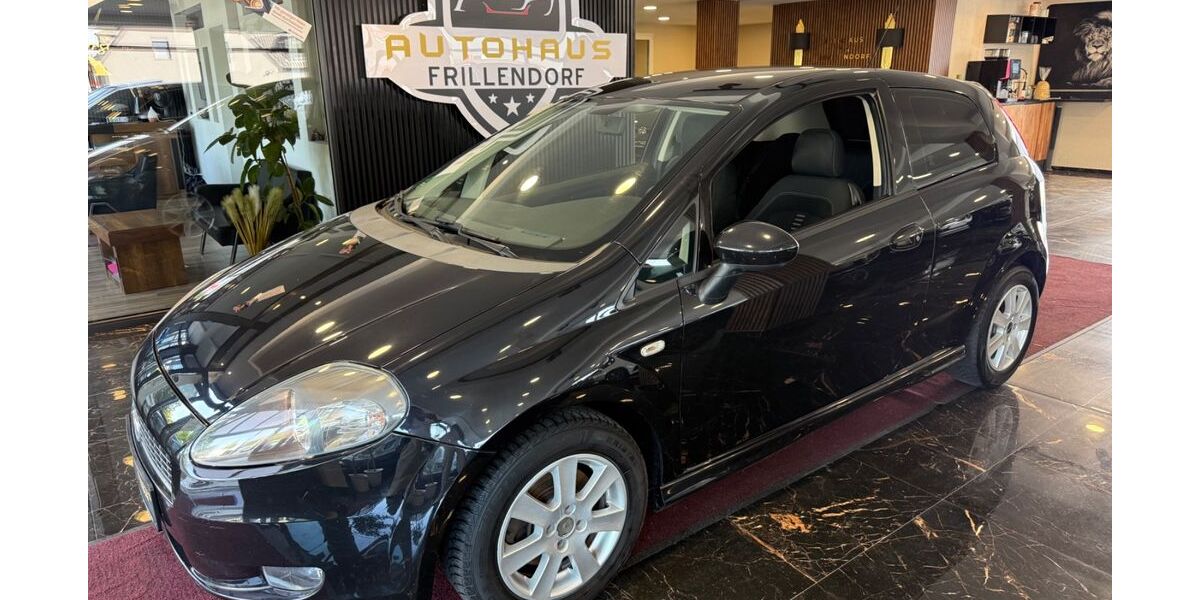 Fiat Grande Punto 135.778 km 1.950 &euro; Essen 45139