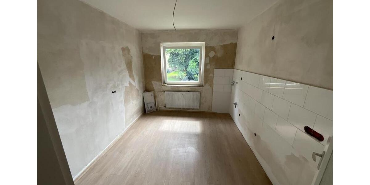 Etagenwohnung Essen Stadtbezirk III - 2.5 Zimmer, 56 m&sup2;, 459&euro; | Angebot:26042317