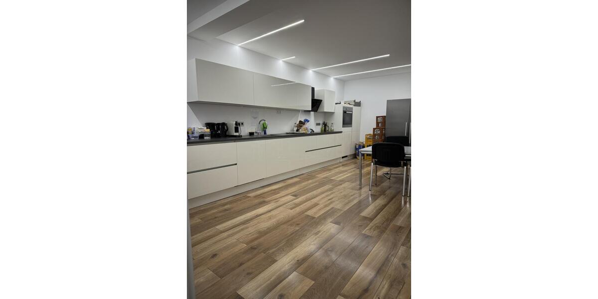 Gewerbeobjekt Essen Stadtbezirk III - 300&euro; | Angebot:25084258