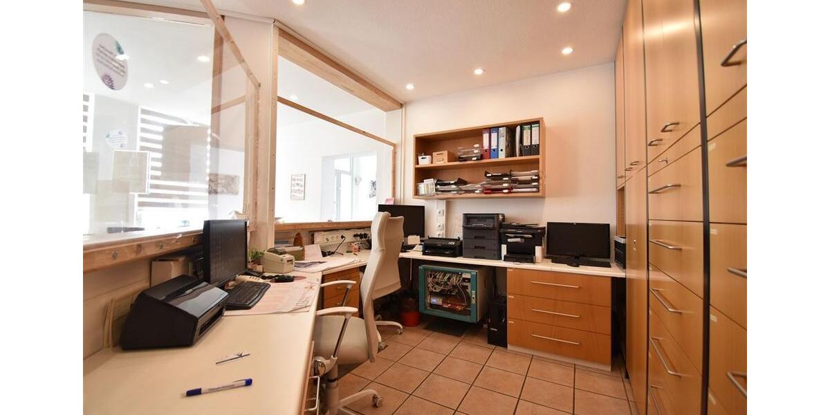 Gewerbeobjekt Oberhausen - 1.900&euro; | Angebot:20938439