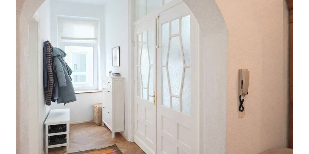 Recklinghausen-West! Helle, großzügige Altbauwohnung mit Balkon in zentraler Lage! - Etagenwohnung Recklinghausen Stadtmitte | Angebot:26056164