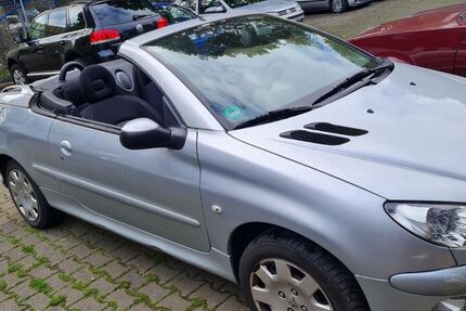 Peugeot 206 145.500 km 999 &euro; Bochum 44894