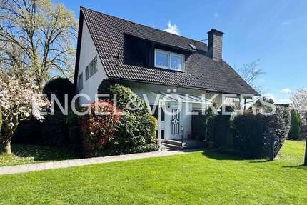 Haus Dortmund Mengede - 5 Zimmer, 207 m&sup2;, 590.000&euro; | Angebot:26752295