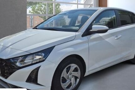 Hyundai i20 2.858 km 19.590 &euro; Hattingen 45525