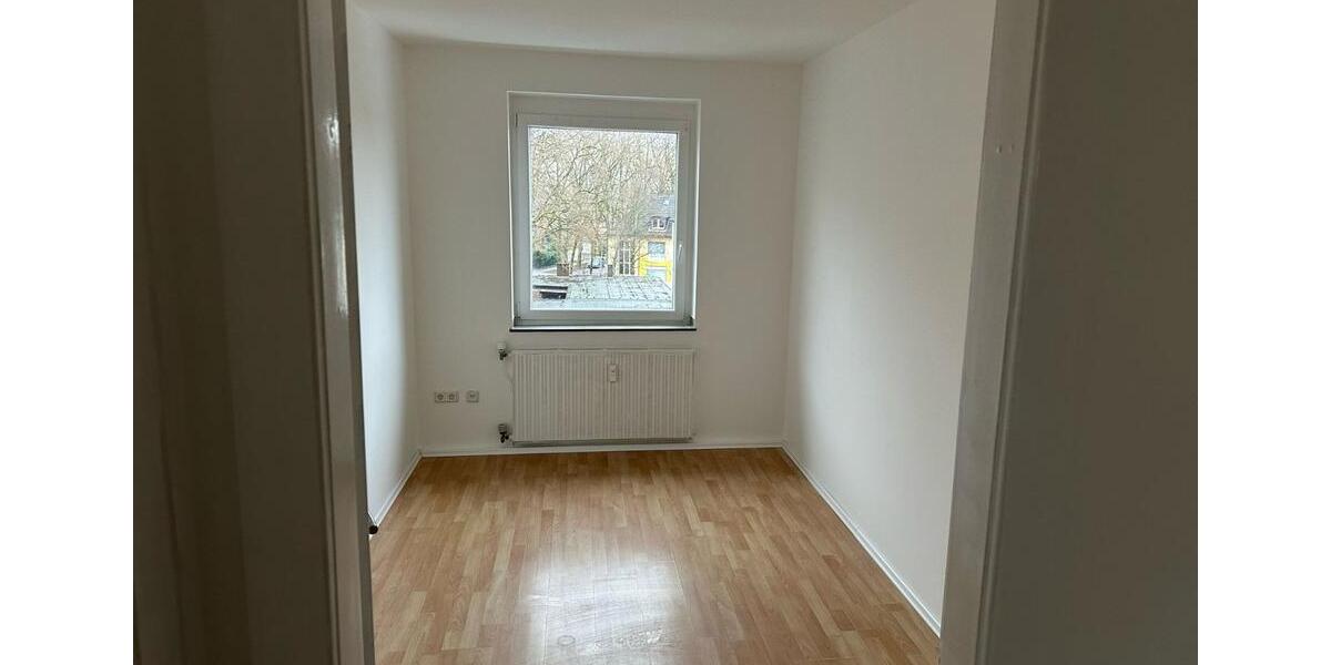 Etagenwohnung Oberhausen Alstaden - 3 Zimmer, 65 m&sup2;, 460&euro; | Angebot:25308345