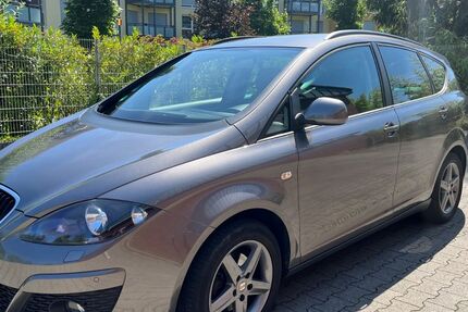 Seat Altea 152.000 km 5.390 &euro; Herne (NRW) 44628