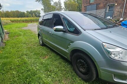 Ford S-Max 208.000 km 1.400 &euro; Dortmund 44357