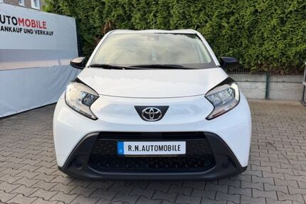 Toyota Aygo (X) 19.336 km 12.500 &euro; Dortmund 44388