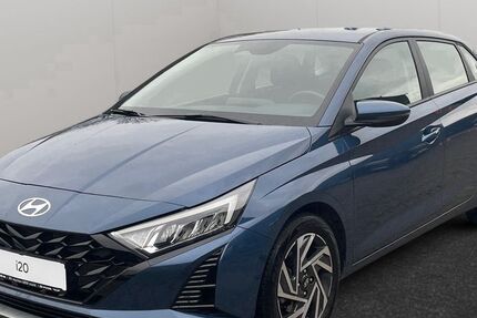 Hyundai i20 23.383 km 17.490 &euro; Herne 44653