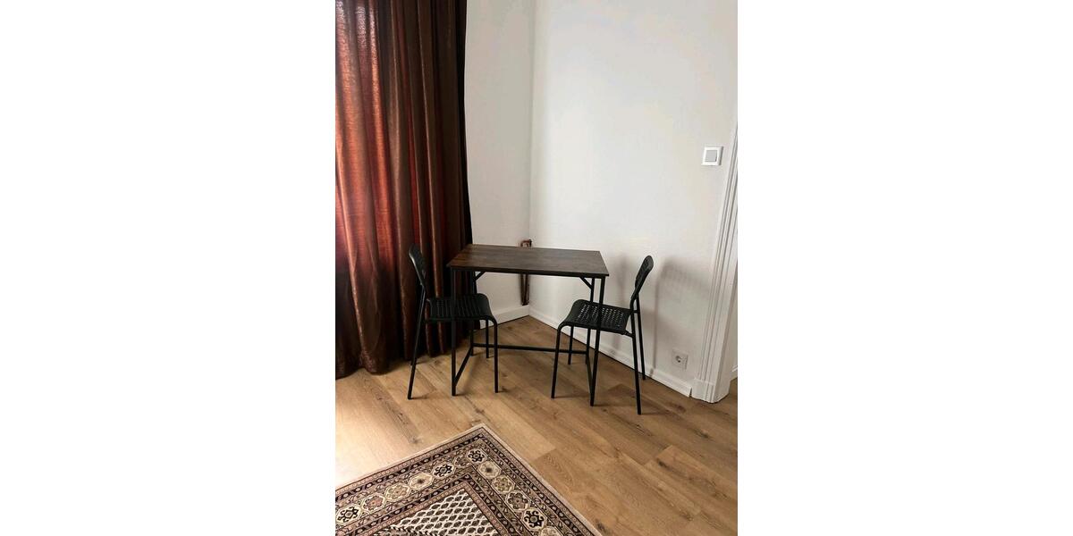 Etagenwohnung Lünen Alstedde - 6 Zimmer, 200 m&sup2;, 20&euro; | Angebot:26618962
