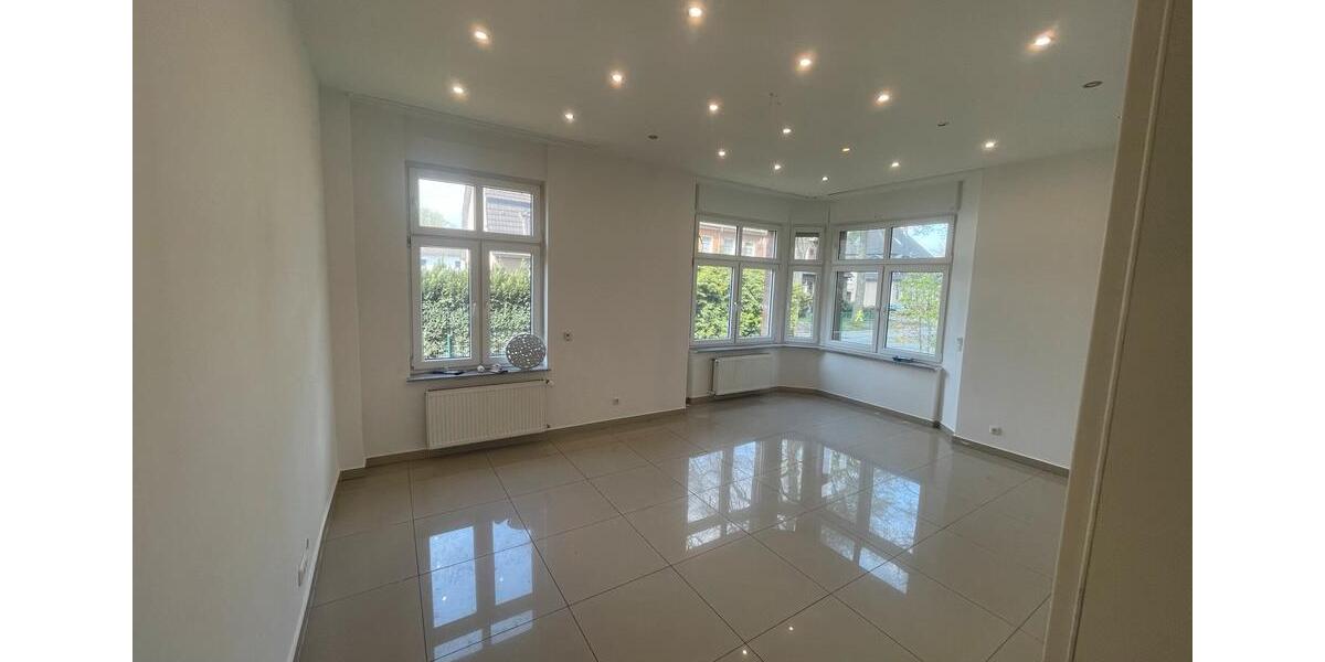 Mehrfamilienhaus, Wohnhaus Dinslaken Lohberg - 11 Zimmer, 205 m&sup2;, 399.000&euro; | Angebot:26197448