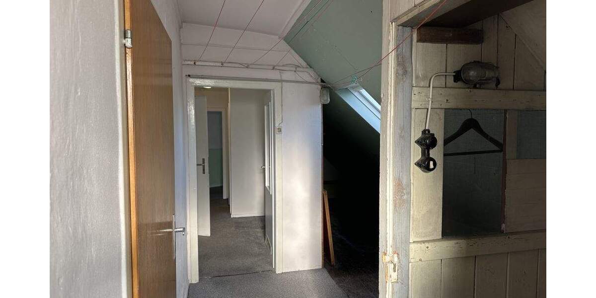 Mehrfamilienhaus, Wohnhaus Dortmund / Kirchhörde Kirchhörde - 9 Zimmer, 271 m&sup2;, 499.000&euro; | Angebot:25686639