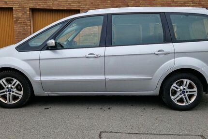 Ford Galaxy 219.000 km 6.497 &euro; Gelsenkirchen 45881