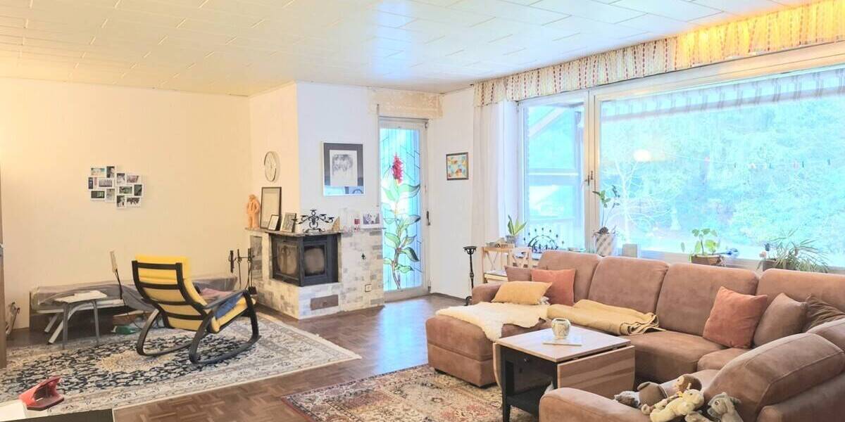 Freistehender Bungalow mit Split-Leveln und Einliegerwohnung am Rande der Haard in ruhiger Wohnlage - Mehrfamilienhaus, Wohnhaus Oer-Erkenschwick Oer | Angebot:26132021