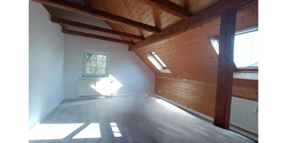 Einfamilienhaus Herdecke - 6.5 Zimmer, 210 m&sup2;, 1.850&euro; | Angebot:26703567