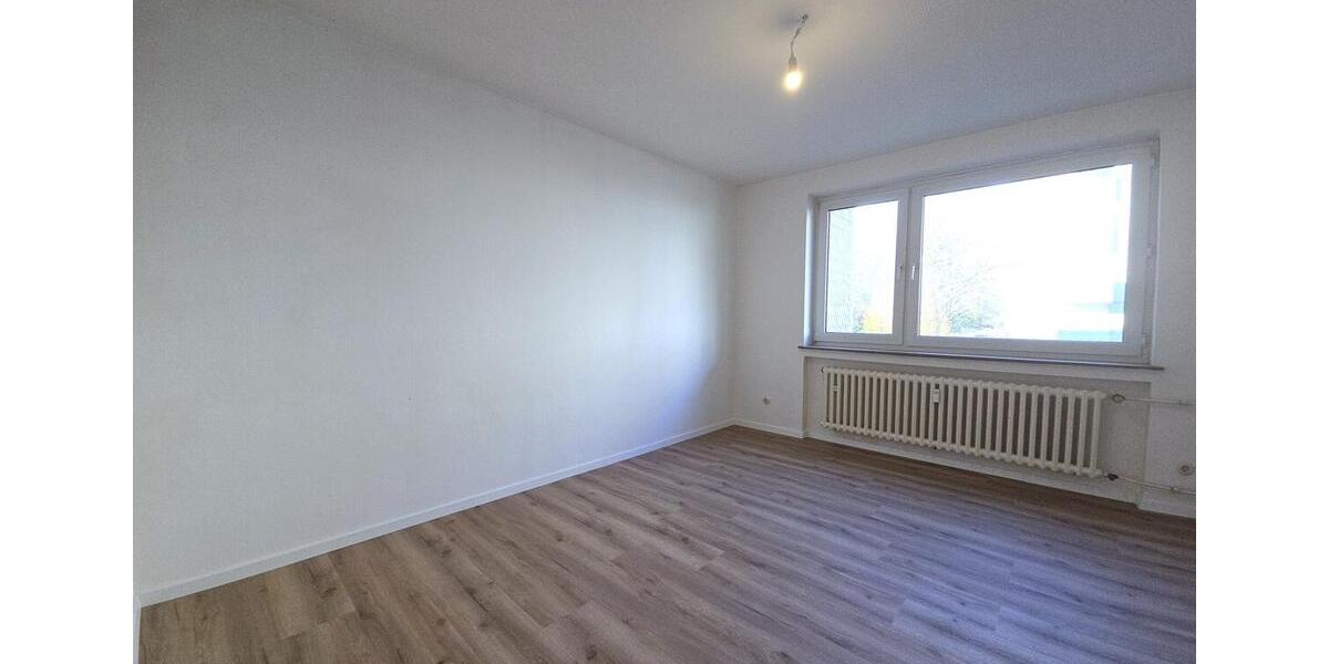 Etagenwohnung Bochum Laer - 3 Zimmer, 83 m&sup2;, 700&euro; | Angebot:26066549
