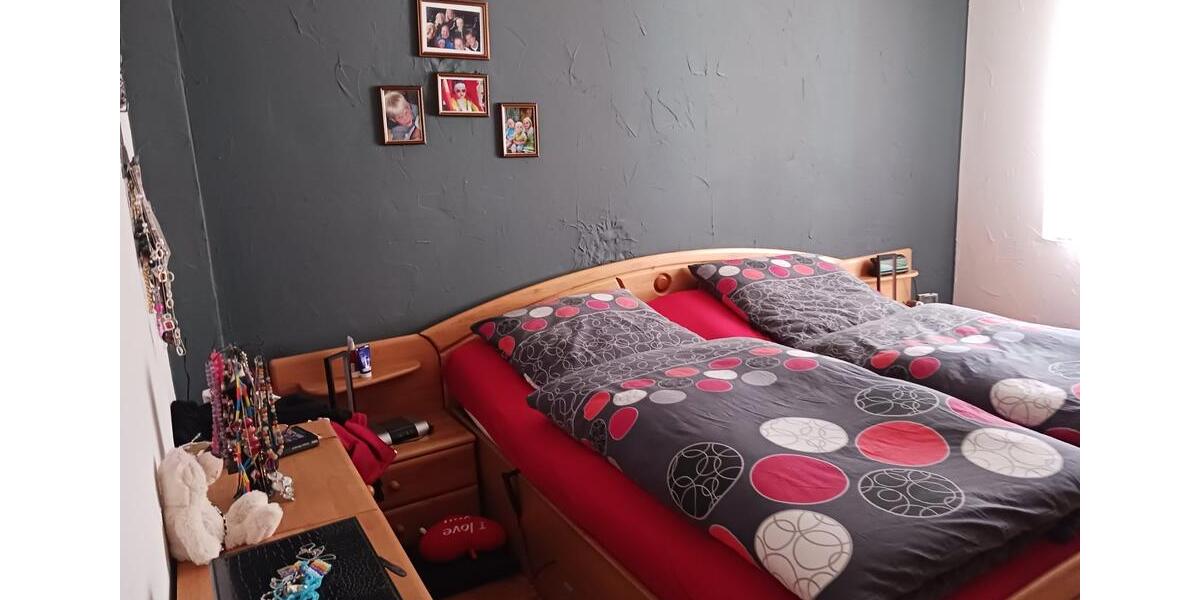 Erdgeschoßwohnung Gelsenkirchen Erle - 4 Zimmer, 120 m&sup2;, 240.000&euro; | Angebot:26020590