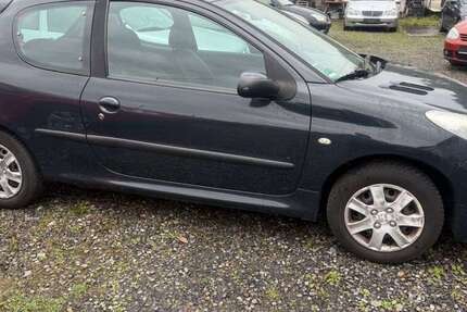 Peugeot 206 161.000 km 2.000 &euro; Essen 45326