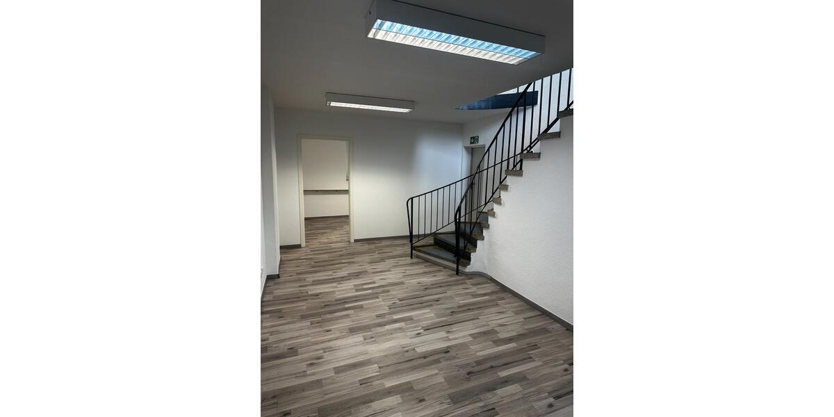 Gewerbeobjekt Dinslaken - 720&euro; | Angebot:22932685