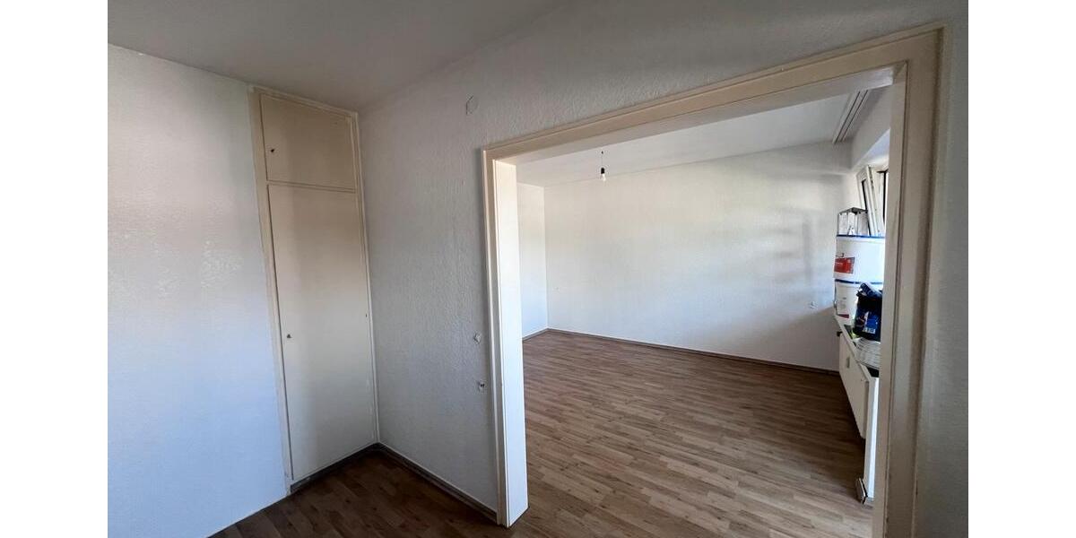 Etagenwohnung Gelsenkirchen Erle - 2.5 Zimmer, 45 m&sup2;, 610&euro; | Angebot:25079995