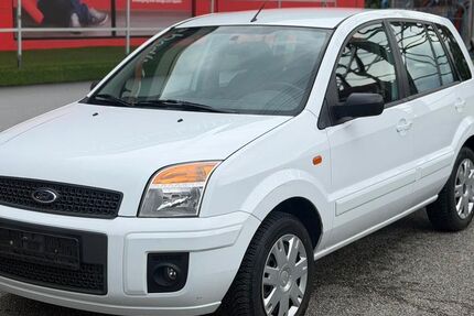 Ford Fusion 136.000 km 2.650 &euro; Essen 45923