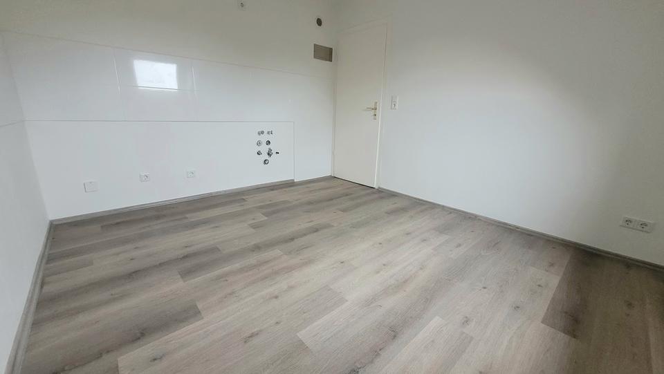 Dachgeschoßwohnung Essen Stadtbezirk IV - 2 Zimmer, 47 m&sup2;, 429&euro; | Angebot:24516980