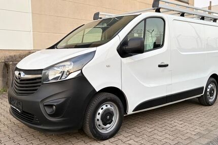 Opel Vivaro 215.000 km 6.290 &euro; Essen 45327