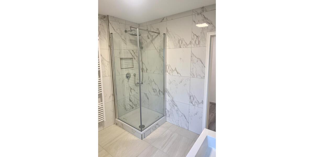 Etagenwohnung Essen Stadtbezirk II - 2.5 Zimmer, 65 m&sup2;, 725&euro; | Angebot:25988620