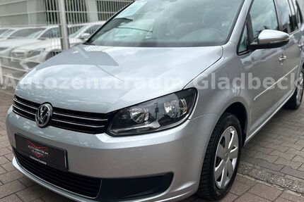 VW Touran 137.000 km 9.990 &euro; Gladbeck 45968