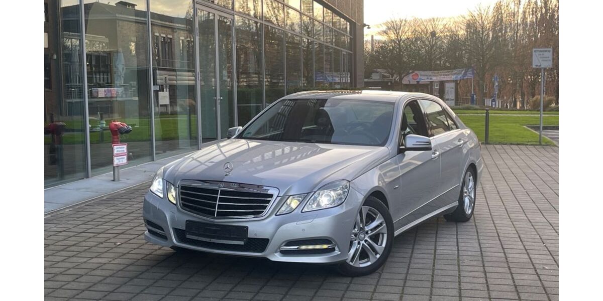 Mercedes-Benz E 200 129.000 km 12.600 &euro; Gelsenkirchen 45899