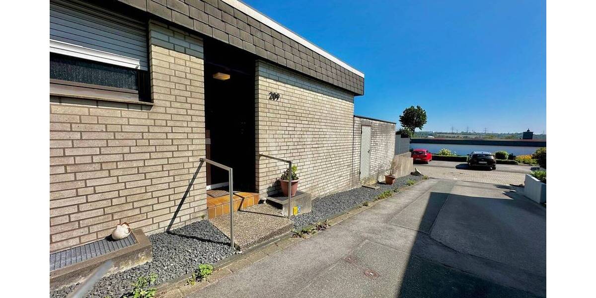 Bungalow Velbert Mitte - 3 Zimmer, 110 m&sup2;, 323.000&euro; | Angebot:26106488