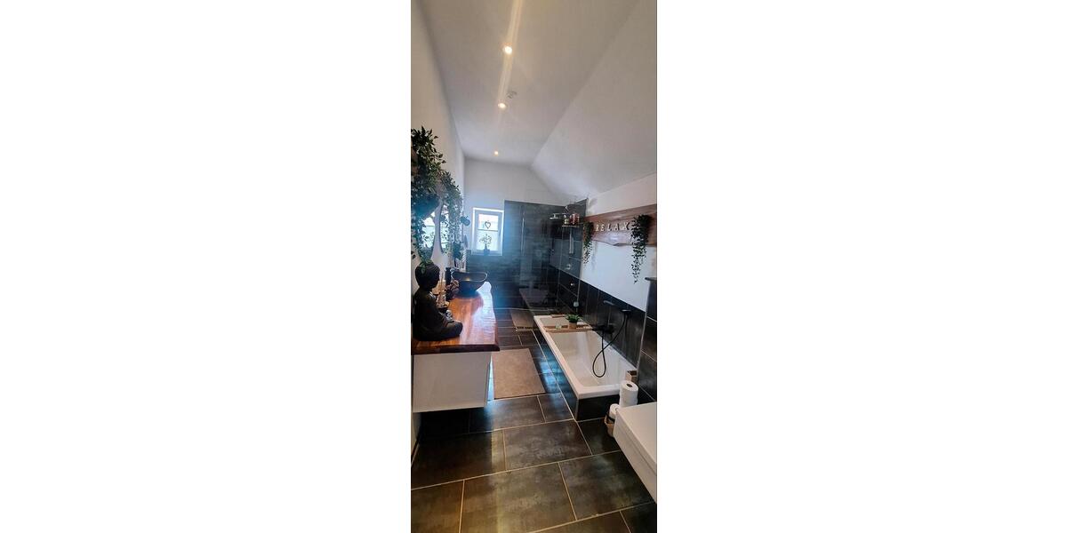 Reihenhaus Oberhausen Schmachtendorf - 4 Zimmer, 84 m&sup2;, 320.000&euro; | Angebot:26739393