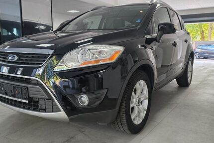 Ford Kuga 128.005 km 7.390 &euro; Dinslaken 46537