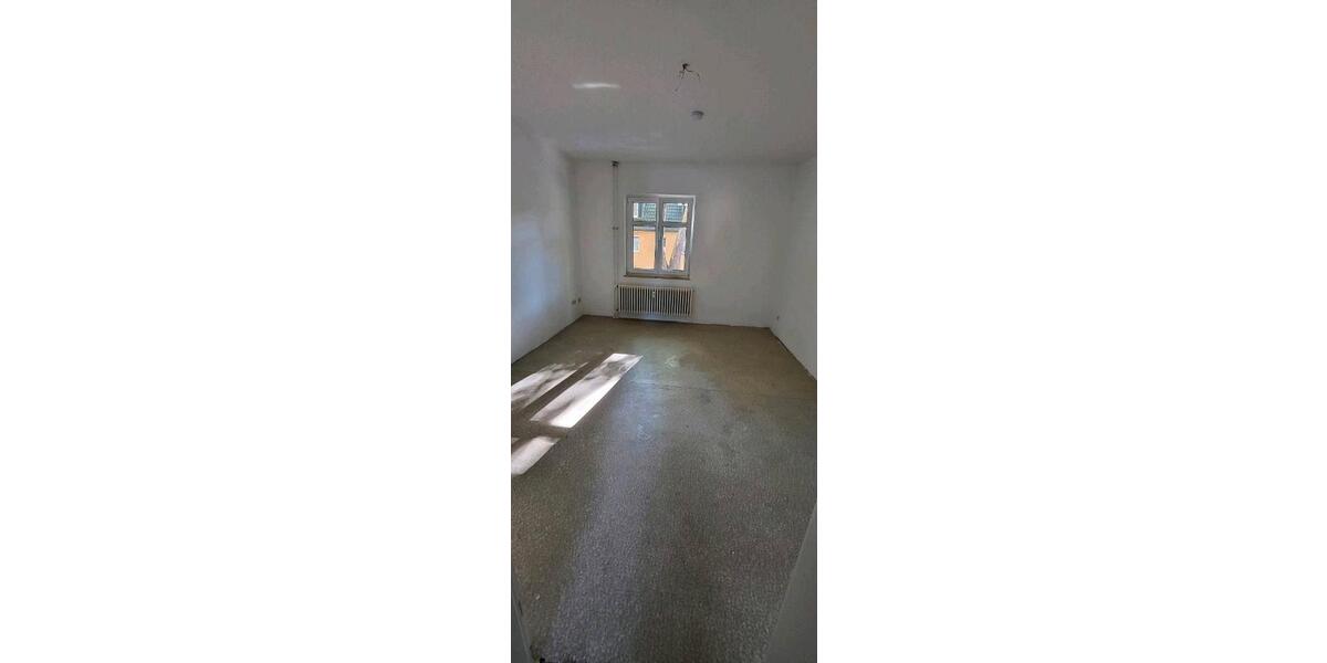 Etagenwohnung Dinslaken Lohberg - 3 Zimmer, 75 m&sup2;, 650&euro; | Angebot:25925617