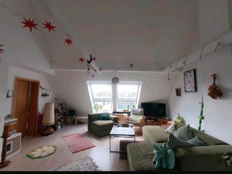 Dachgeschoßwohnung Herten - 3 Zimmer, 90 m&sup2;, 900&euro; | Angebot:27609174
