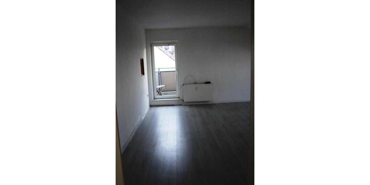 Dachgeschoßwohnung Gelsenkirchen Rotthausen - 3 Zimmer, 98 m&sup2;, 600&euro; | Angebot:26033838