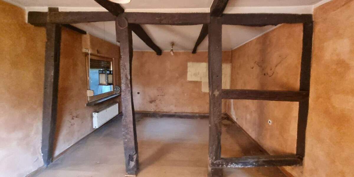 Einfamilienhaus Hattingen Niederwenigern - 8 Zimmer, 230 m&sup2;, 409.000&euro; | Angebot:25686363