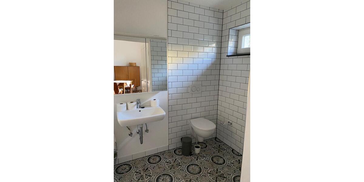 Erdgeschoßwohnung Essen Stadtbezirk II - 1 Zimmer, 98 m&sup2;, 750&euro; | Angebot:26681792