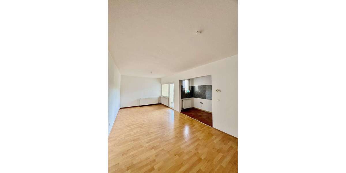 Etagenwohnung Essen Stadtbezirk III - 2.5 Zimmer, 70 m&sup2;, 665&euro; | Angebot:26308138