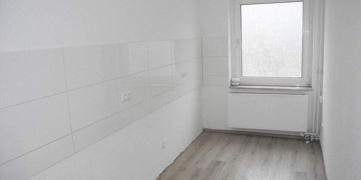 Etagenwohnung Gelsenkirchen Schalke - 2 Zimmer, 50 m&sup2;, 400&euro; | Angebot:25727592