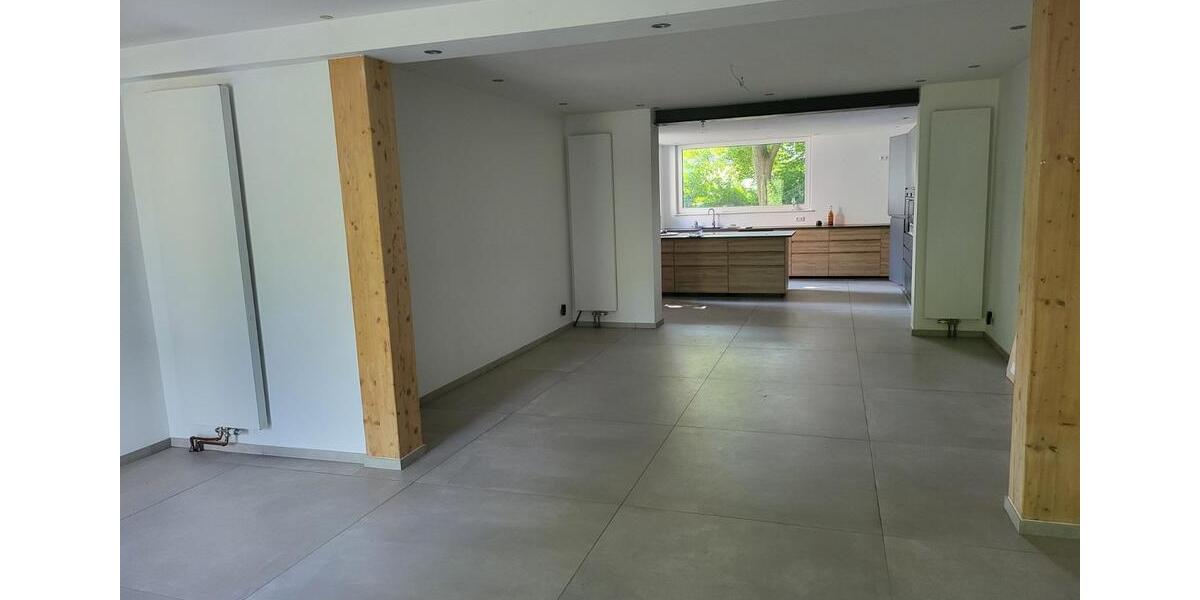 Villa Waltrop - 7 Zimmer, 243 m&sup2;, 685.000&euro; | Angebot:23847235